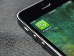 Send images on whatsapp without losing its quality